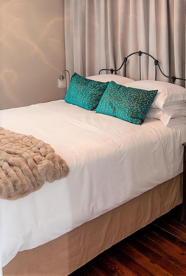 Dabbs Hotel Bed And Breakfast Llano Екстериор снимка