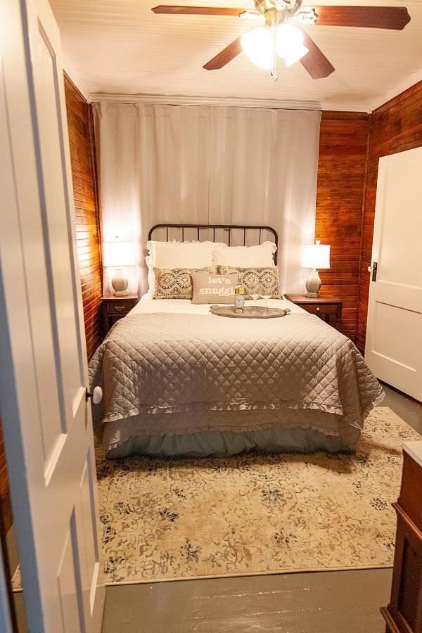 Dabbs Hotel Bed And Breakfast Llano Екстериор снимка
